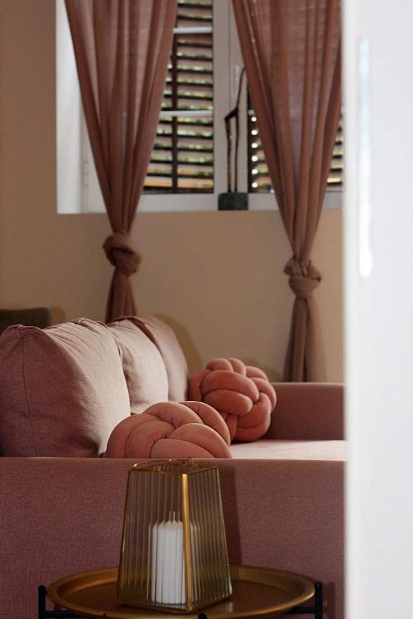 Apartman Michelangelo In The Centar Of Supetar Luaran gambar